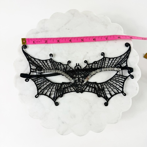 12. 🐣 NWOT Black Lace Bat Mask Sexy – Halloween, Cosplay, Party - Picture 5 of 5